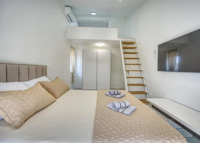 Holiday home Solea With Pool Bibinje