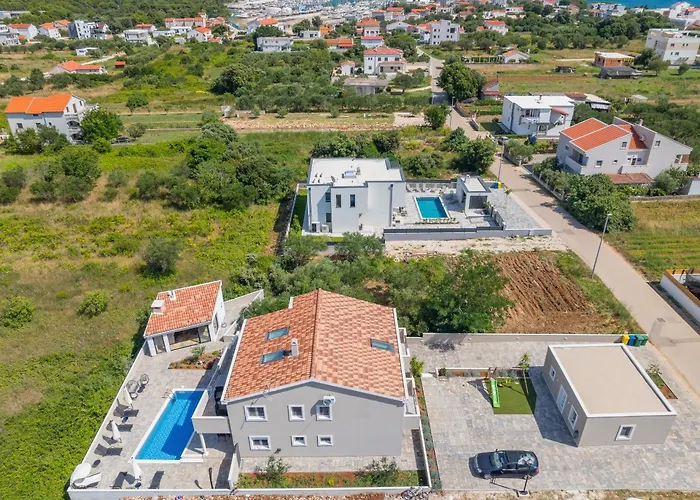 Solea With Pool * Bibinje