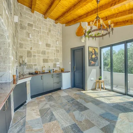 Holiday home Solea With Pool Bibinje