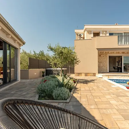 Holiday home Solea With Pool *