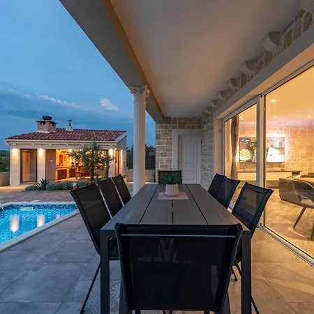 Solea With Pool Ferienhaus Bibinje