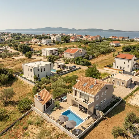 Solea With Pool * Bibinje